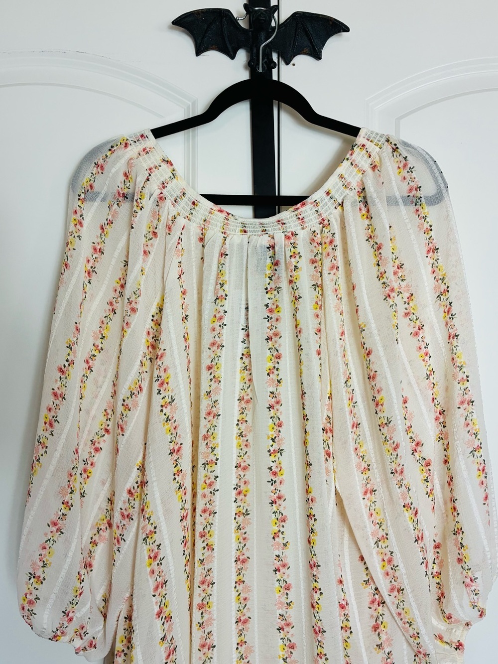 Torrid Floral Stripe Peasant Blouse tie top, slight sheer NWT Size 3X - Picture 8 of 15